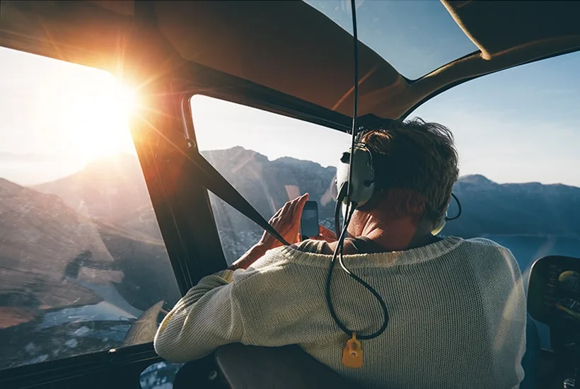 60 Min atemberaubender Hubschrauber Rundflug | 1 Person